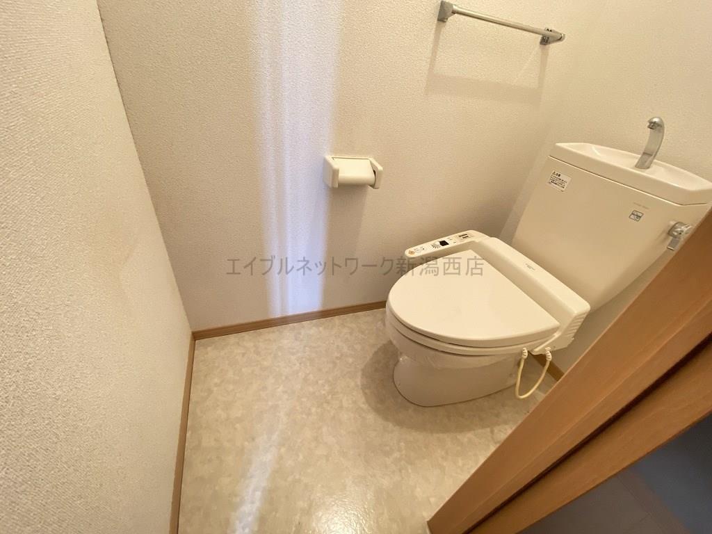 トイレ　参考写真
