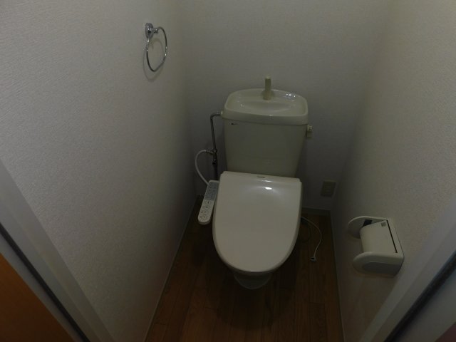 ハイツ旭が丘 II号館のトイレ写真