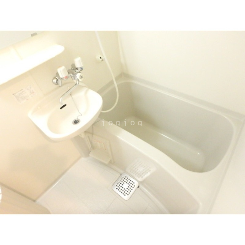 バス・シャワールーム　綺麗なお風呂で快適なバスタイムです★