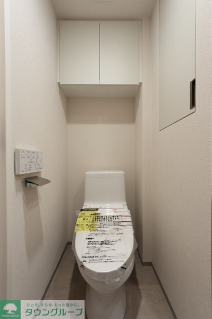 トイレ　※写真は同タイプ住戸です。