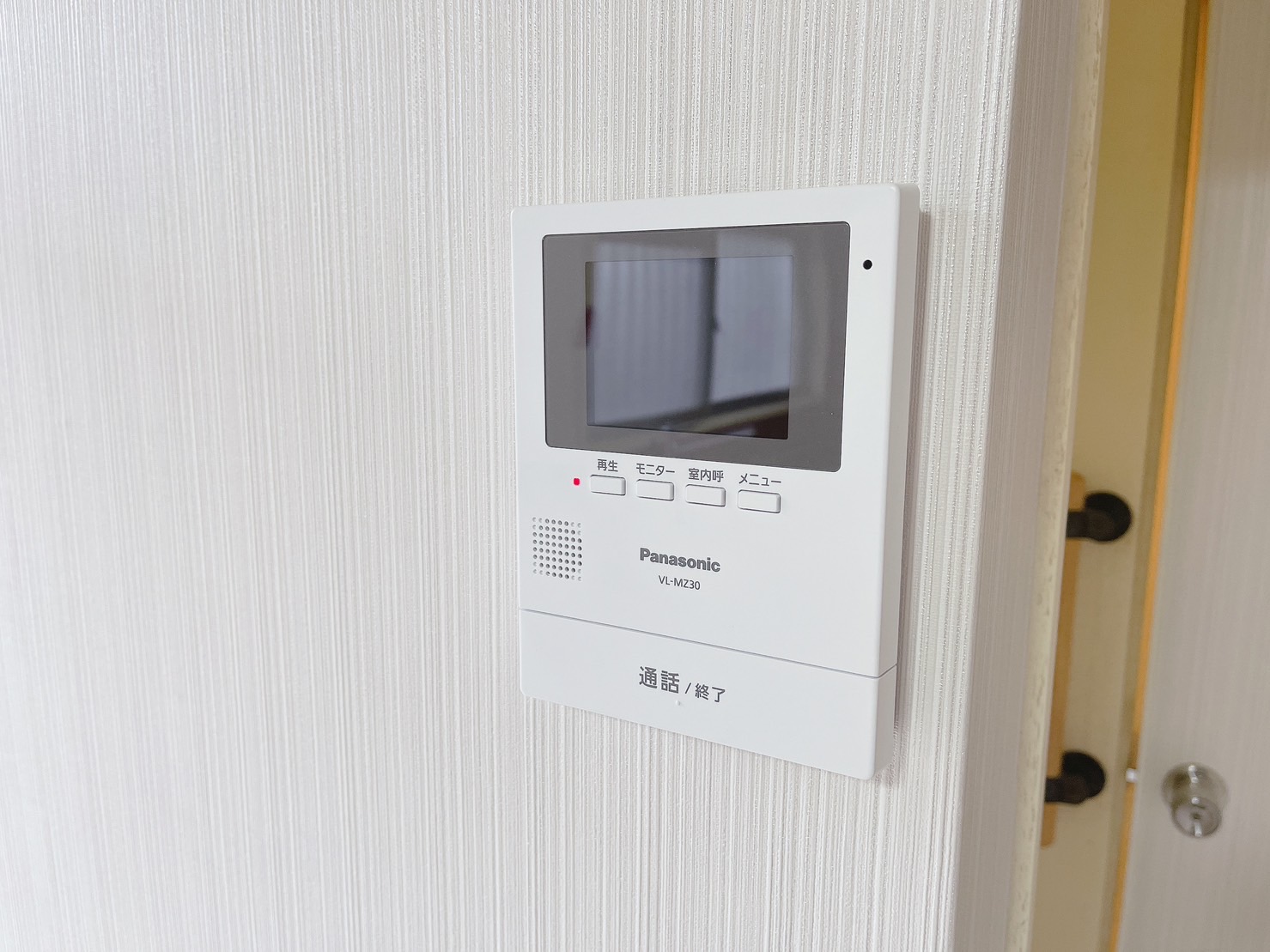 セキュリティ　TVインターホン新設、セキュリティに配慮！