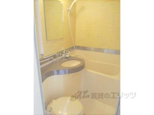 バス・シャワールーム　バス