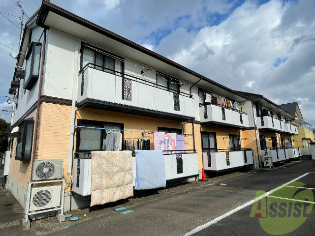 ロイヤルヒルズ雷神の建物外観