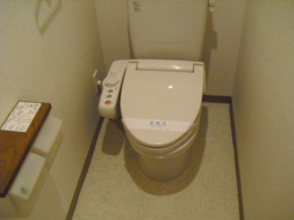 センチュリードメス西蒲田弐番館のトイレ写真