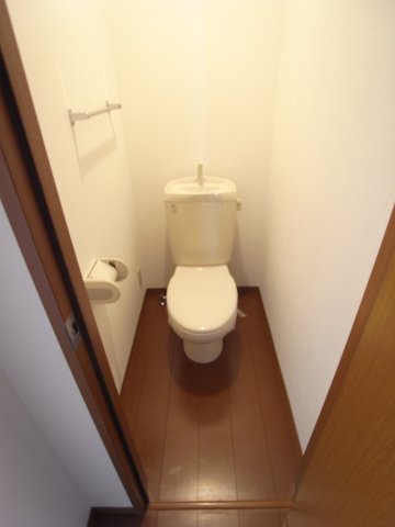 【フォーレント伏見のトイレ】
