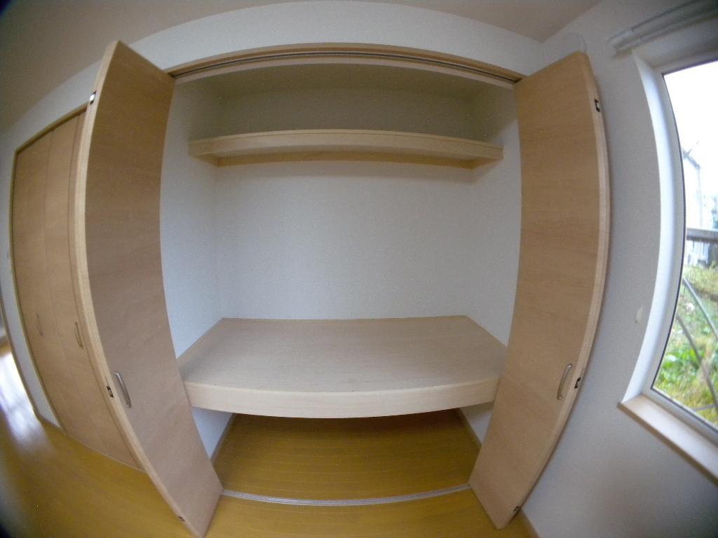 居室・リビング　洋室の収納です