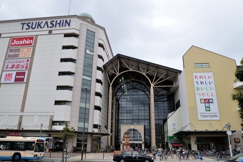 ショッピングセンター　つかしん（ショッピングセンター）まで2687m