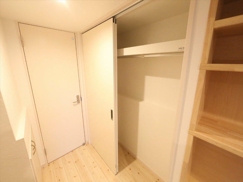 収納　クローゼット（収納充実してます）