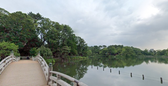 【大田区上池台のマンションの公園】