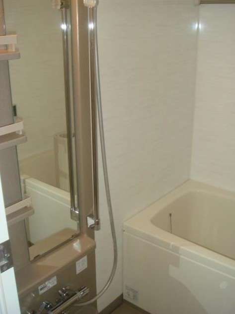 バス・シャワールーム　浴室乾燥機付