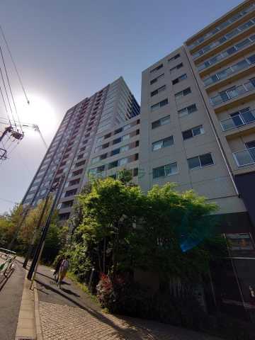 【豊島区上池袋のマンションの建物外観】