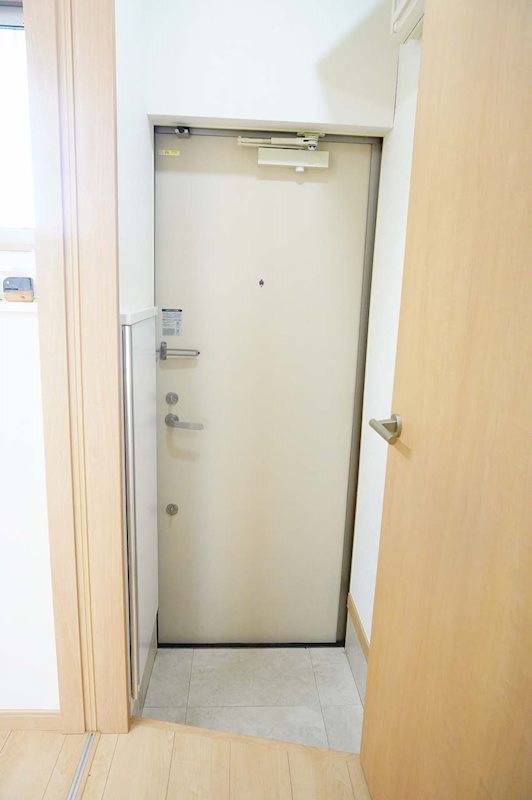 玄関　シューズボックス付きの玄関