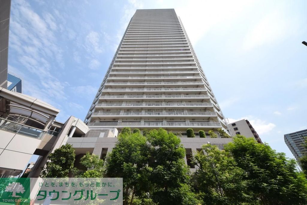 【江東区豊洲のマンションの建物外観】