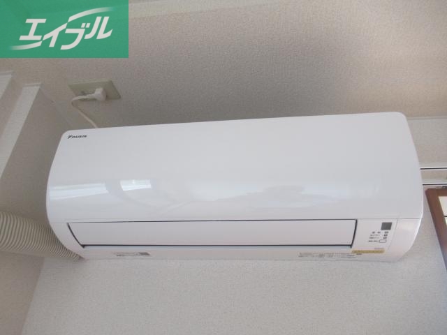 その他設備　エアコン（２台付き）