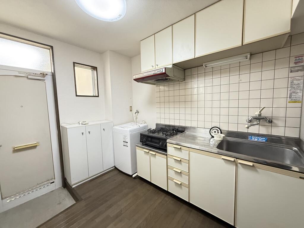 玄関　シューズボックス付き！