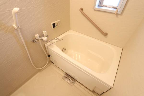 バス・シャワールーム　ビレッジハウスの同一物件・同一タイプの間取りの写真です