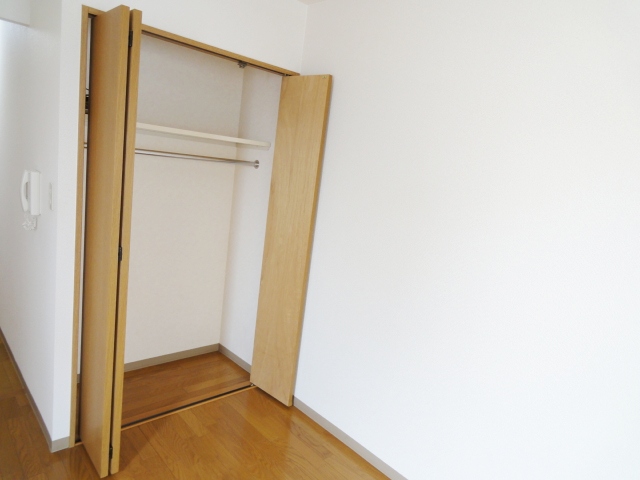 収納　同物件別号室です。