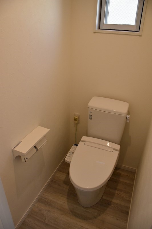 トイレ　現状を優先します。