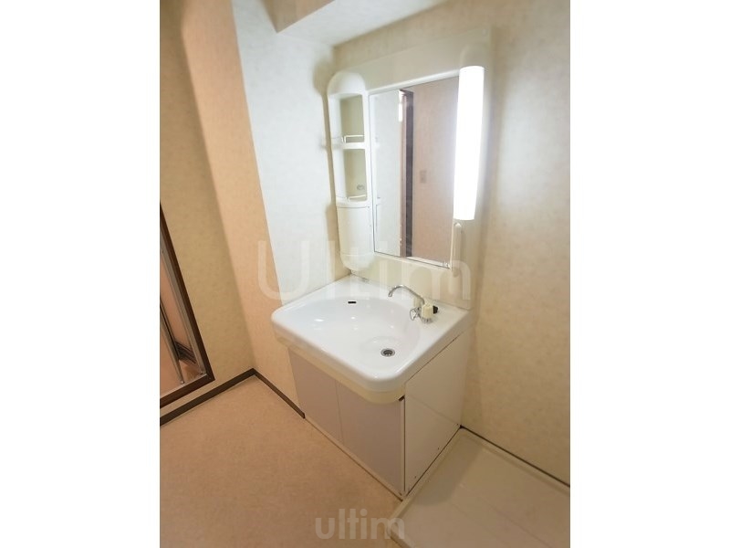洗面設備　違うお部屋の写真です。ご参考までに