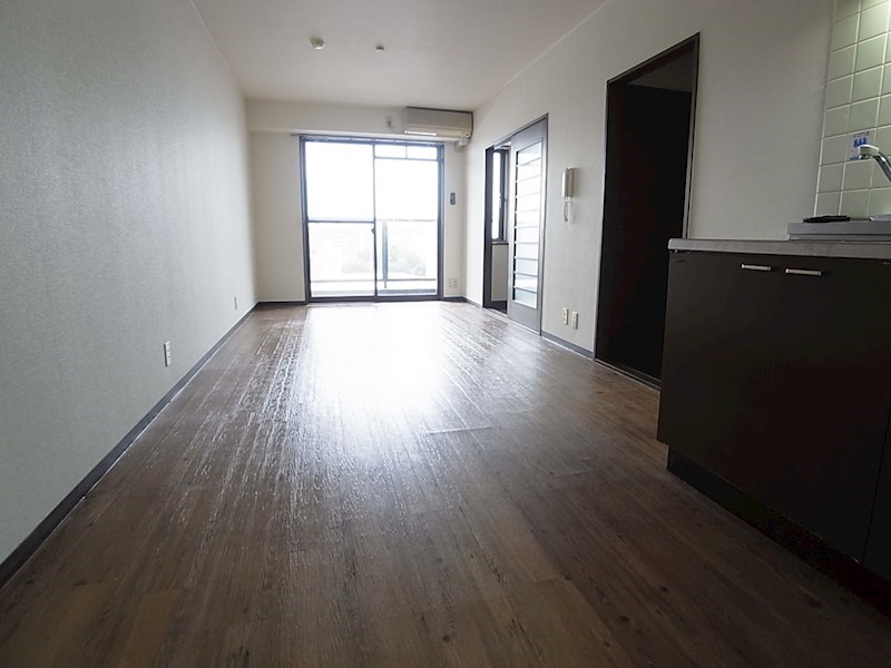 居室・リビング　違うお部屋の写真です。ご参考までに