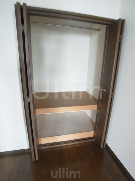 収納　違うお部屋の写真です。ご参考までに