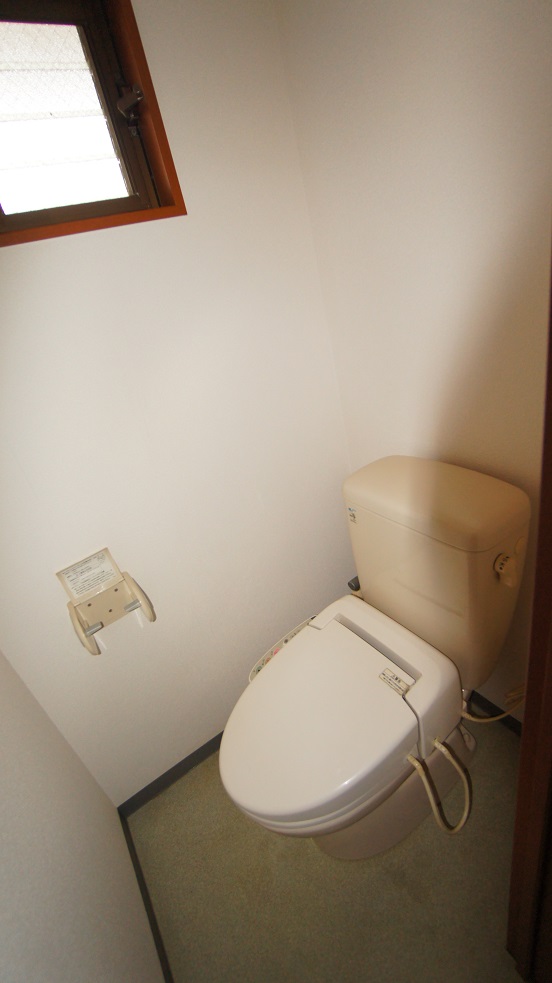 コーポ・ライオンのトイレ写真