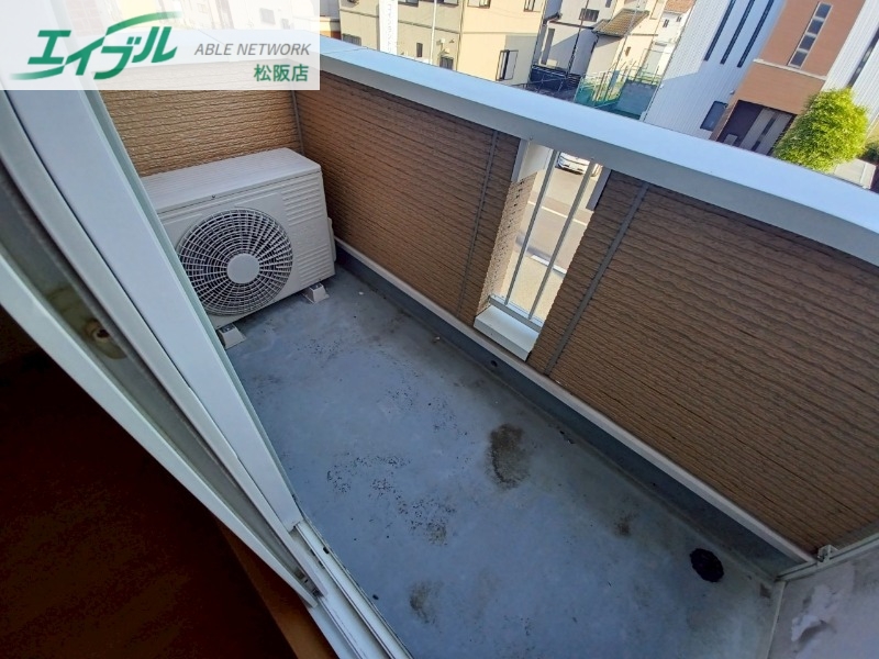 バルコニー　反転タイプ参考写真