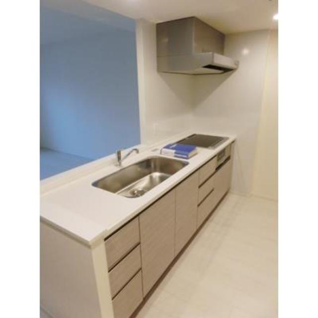 キッチン　※写真は同タイプ住戸です。