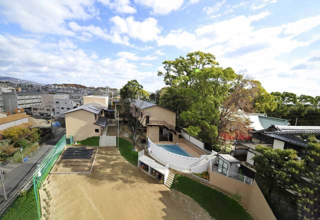 幼稚園・保育園　亀之森幼稚園・かめのもり乳児園（幼稚園・保育園）まで712m