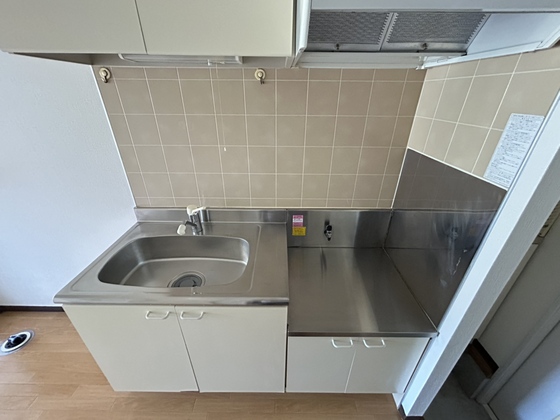 キッチン　※別部屋の写真です