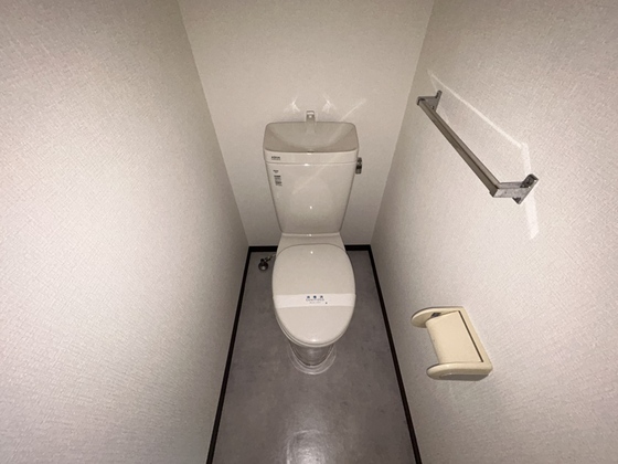 トイレ　※別部屋の写真です