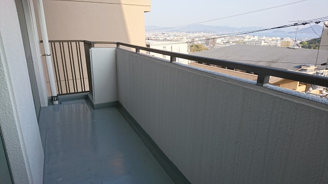 バルコニー　南面バルコニー