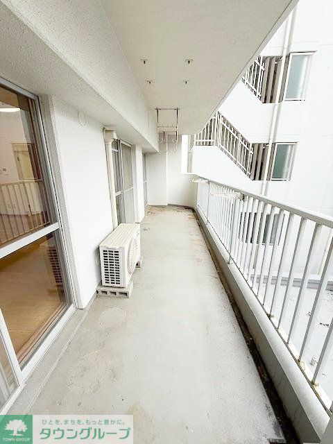 バルコニー　バルコニー