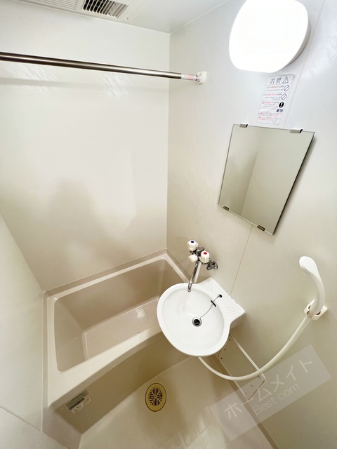 バス・シャワールーム　浴室換気乾燥機で急ぎのお洗濯もＯＫ♪