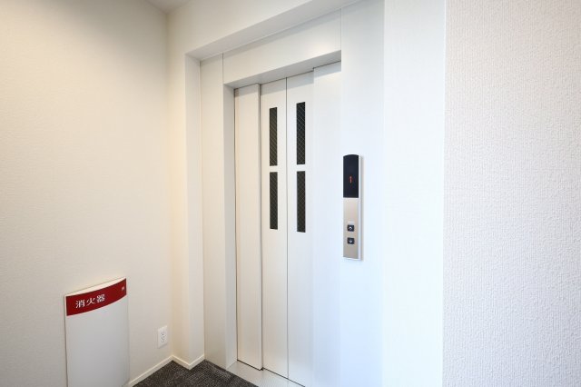 その他　★エレベーター★