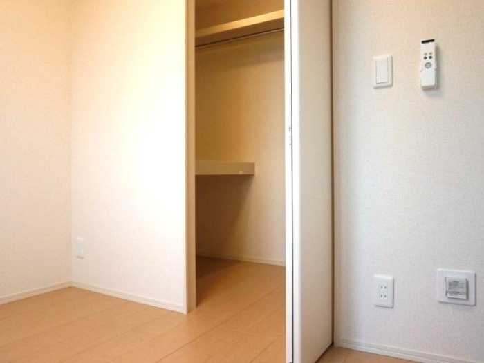 収納　ウォークインクローゼット