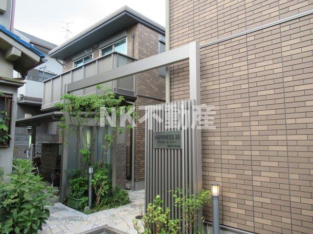 エントランス　建物の内部です