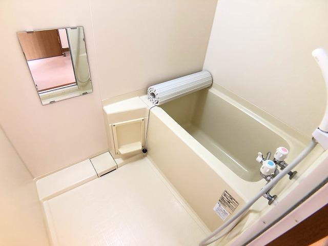 バス・シャワールーム　浴室