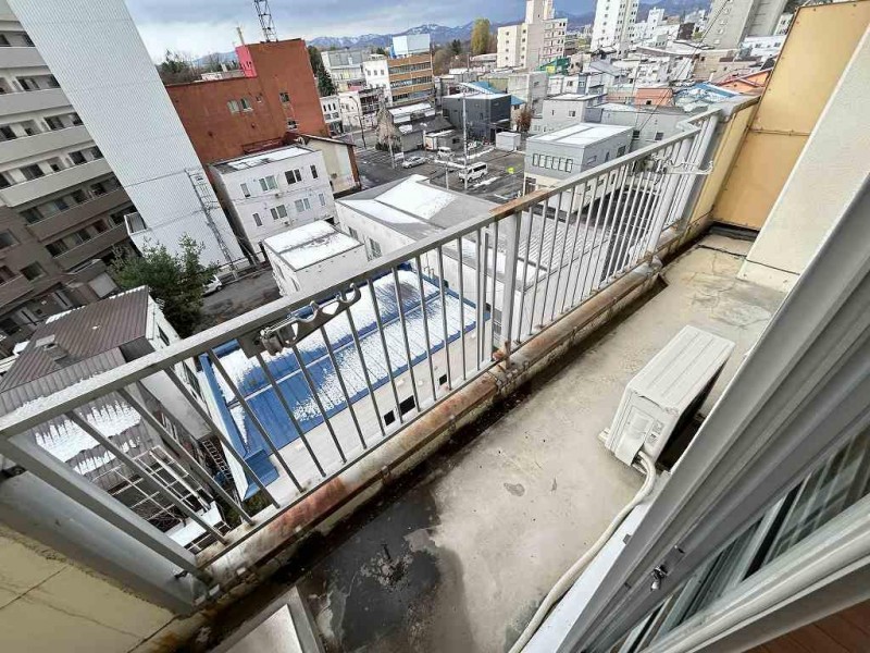 バルコニー　バルコニー