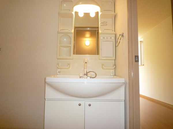 洗面設備　洗髪洗面化粧台