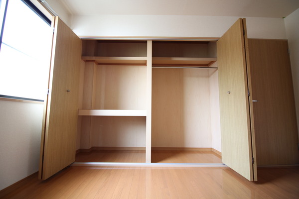 収納　２階クローゼット