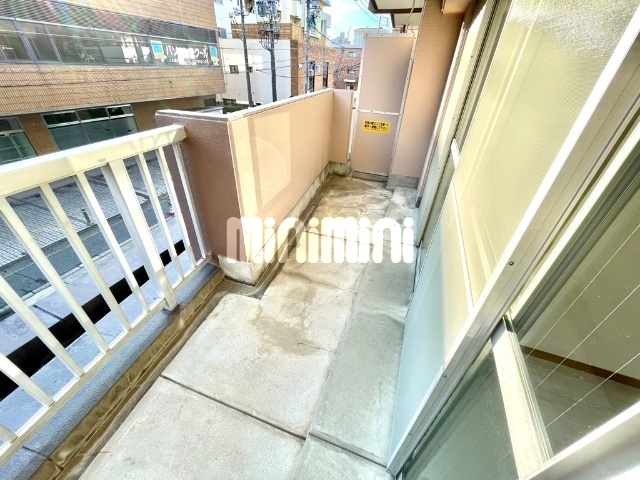 バルコニー　駐輪場