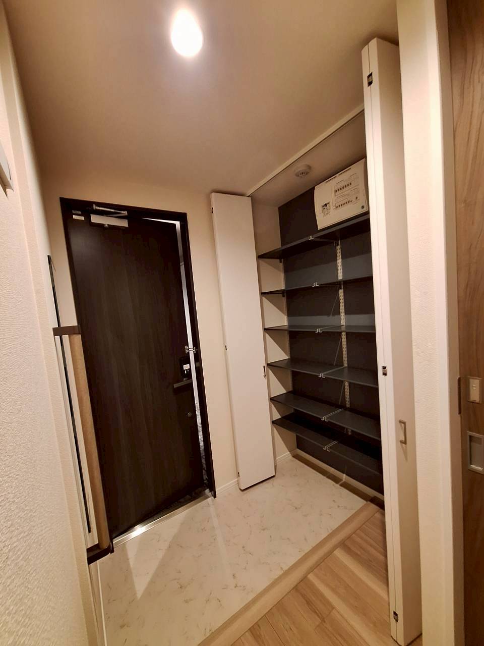 玄関　★シューズクローゼット★