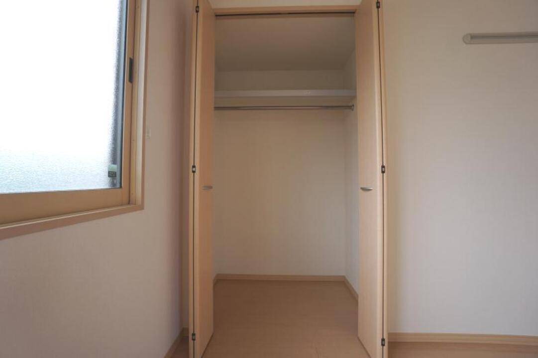 収納　クローゼット