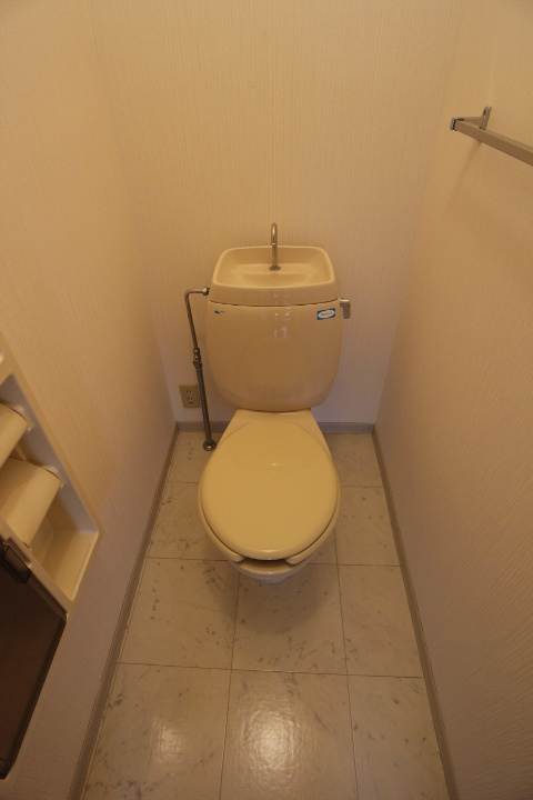 トイレ　※別号室参照写真