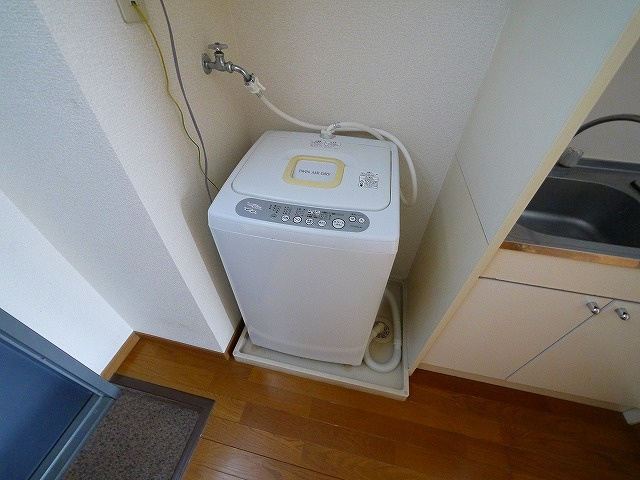 その他設備　嬉しい室内洗濯機置き場がございます。