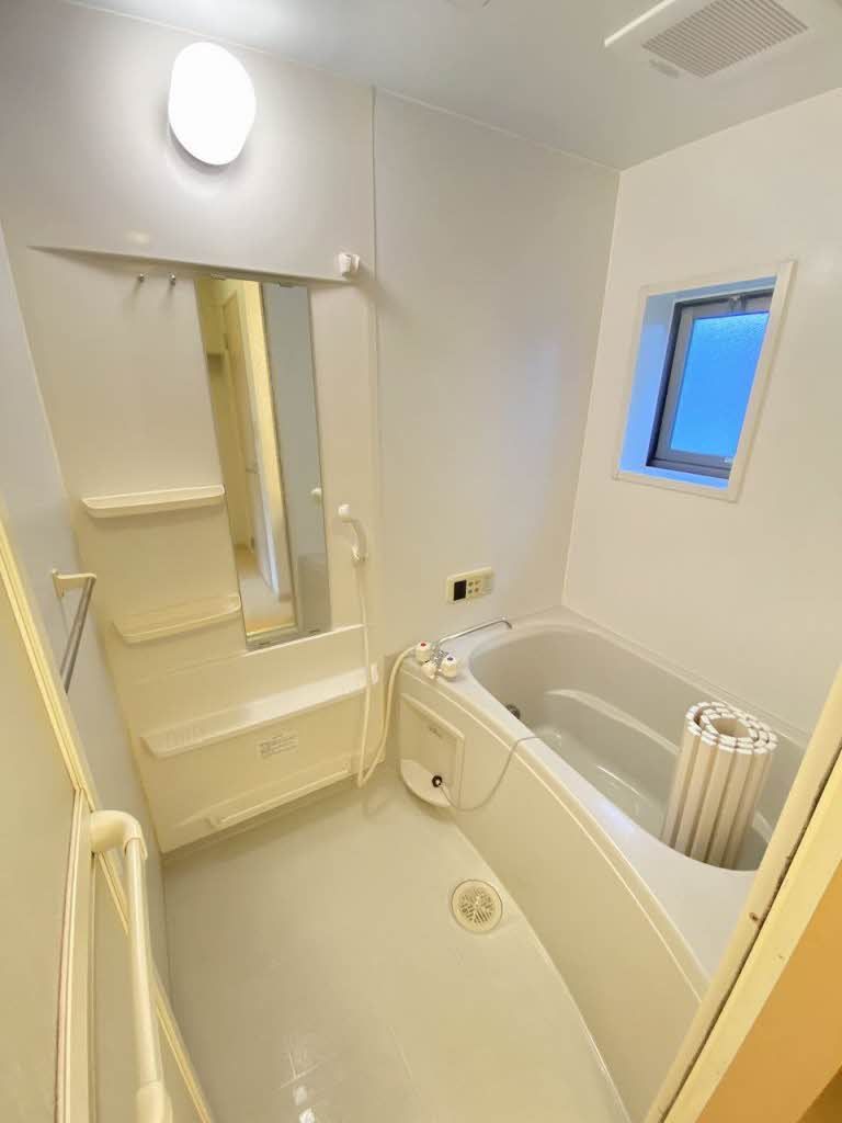 バス・シャワールーム　浴室