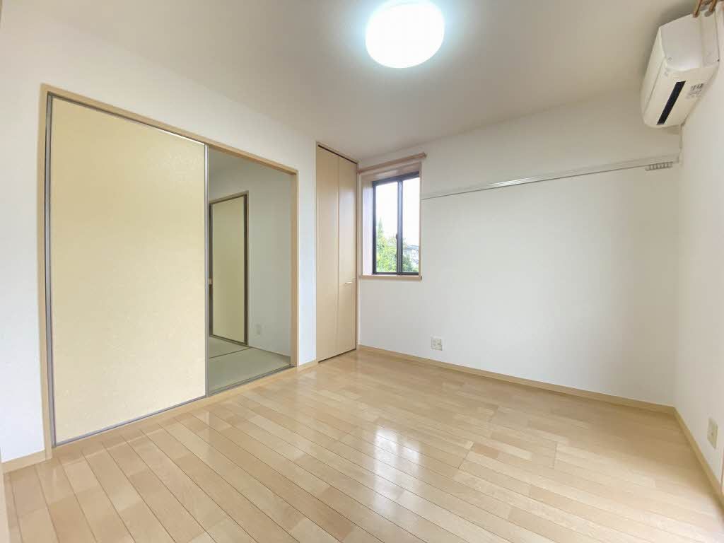 居室・リビング　洋室