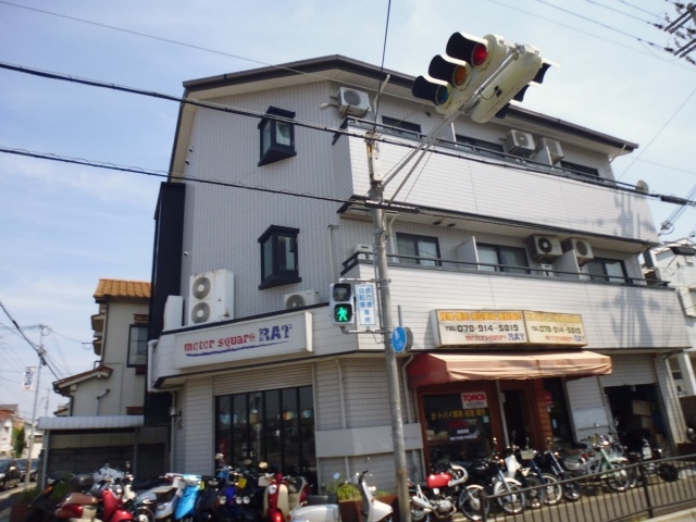 建物外観　ジーニアス上ノ丸