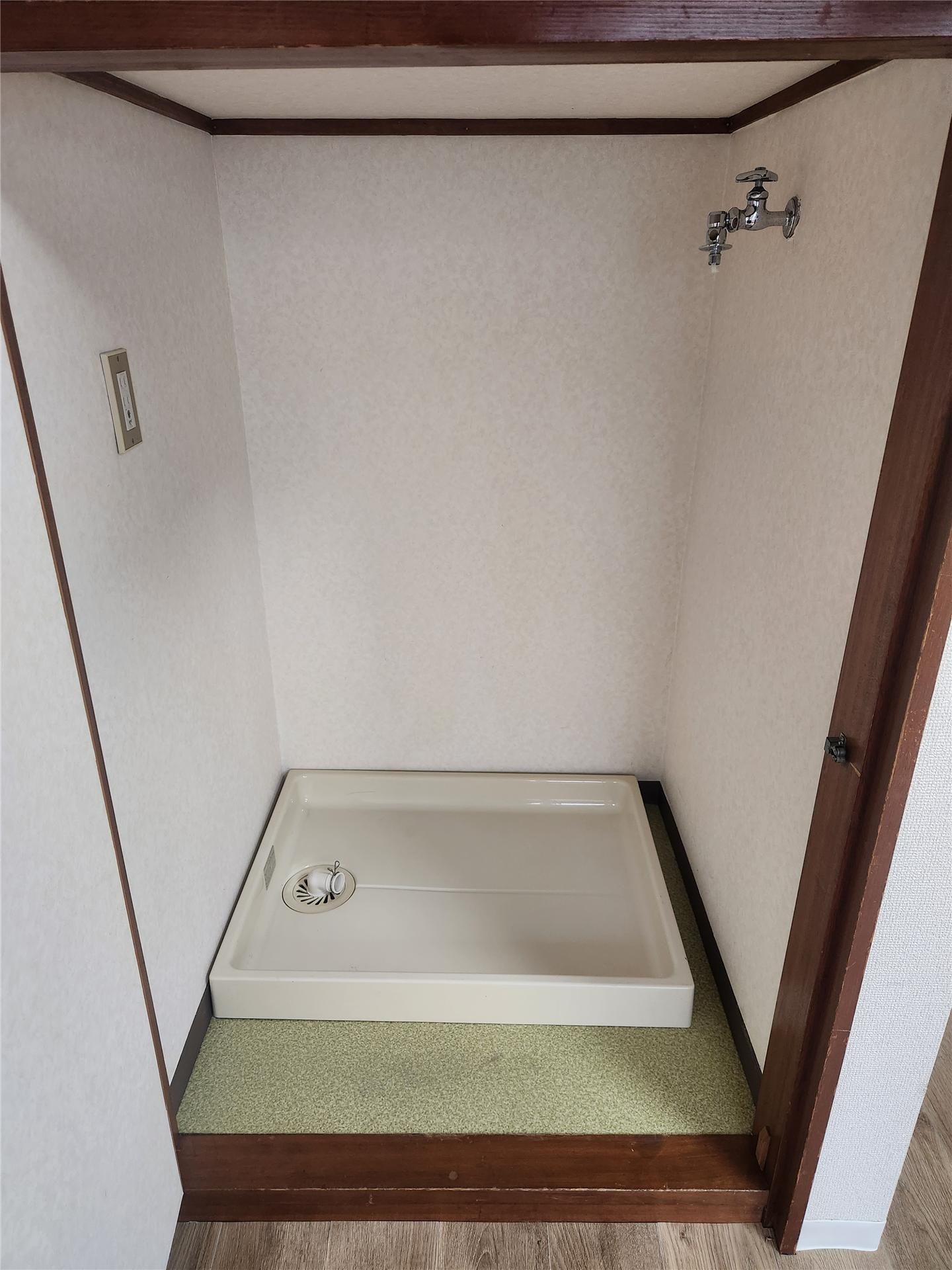 その他　室内洗濯機置場